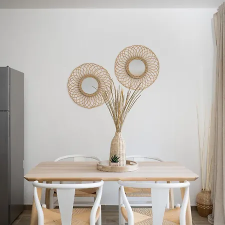 Amazing Sea View W/ 2 Bdr Ideal 4 Families W/ Wifi 아파트