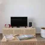 Amazing Sea View W/ 2 Bdr Ideal 4 Families W/ Wifi