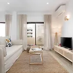 דירה Amazing Sea View W/ 2 Bdr Ideal 4 Families W/ Wifi